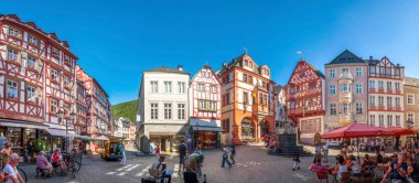 Bernkastel Kues Pazarı, Almanya 