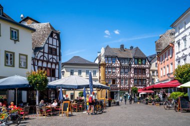 Pazar, Linz am Rhein, Almanya 