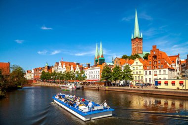 River Promenade, Luebeck, Holstein, Almanya  