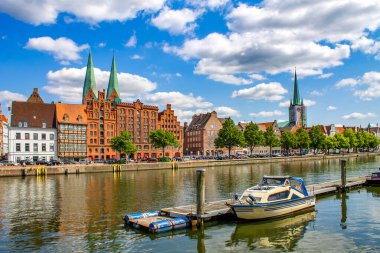 River Promenade, Luebeck, Holstein, Almanya  