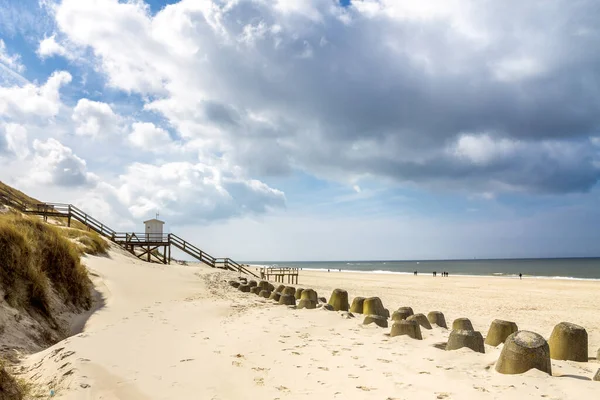 Almanya 'nın kuzeyinde, Sylt, Holstein eyâletinde plaj 