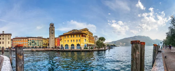 Zabytkowe Miasto Riva Del Garda Włochy — Zdjęcie stockowe