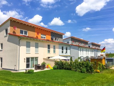 Stockstadt am Rhein 'deki yeni evler 