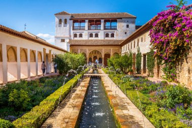 Granada, İspanya 'da Tarihi Alhambra 