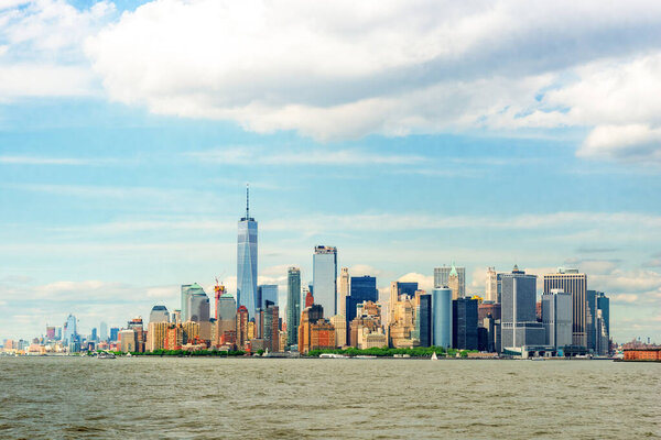 New York City, Skyline and Brooklyn Bridge, USA