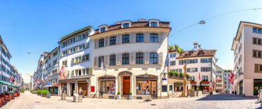 İsviçre 'nin tarihi Zuerich kenti 