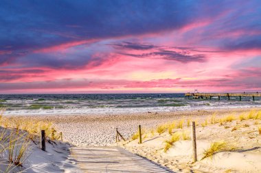 Warnemuende, Rostock, Almanya 'da Plaj 