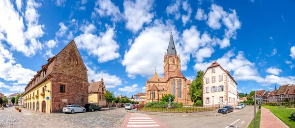 Церковь Висембуре Эльзас Франция — стоковое фото