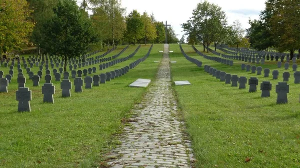Γερμανικό Στρατιωτικό Νεκροταφείο Στη Λετονία Κοντά Στην Πόλη Saldus Στις — Φωτογραφία Αρχείου