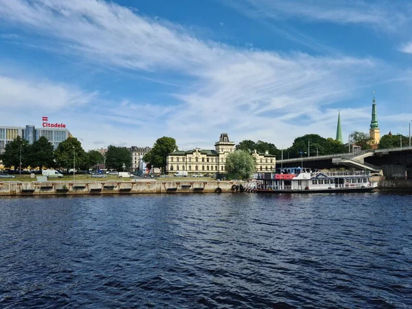 Bellissimo Panorama Dal Lato Del Fiume Alla Capitale Lettone Riga — Foto Stock