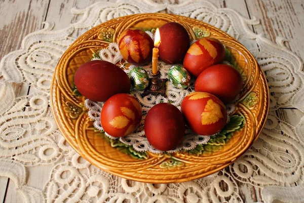 Easter Festive Composition Candle Painted Chicken Eggs Ceramic Plate Table — Stock Photo, Image