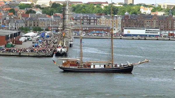 Navios Vela Grandes Pequenos Iates Porto Dinamarquês Aarhus Julho 2007 — Fotografia de Stock