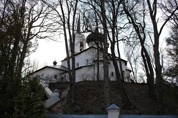 2019 Baharının Başlarında Rusya Nın Puşkinskiye Gory Köyündeki Svyatogorsky Manastırı — Stok fotoğraf