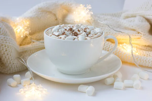 White Cup Hot Cocoa Marshmallows Christmas New Year Background Hot — Stock Photo, Image