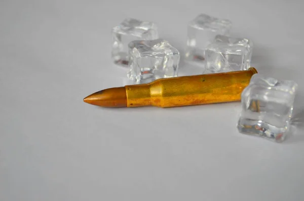 Golyó Fegyver Csövéből Kilőtt Töltény Lövedéke — Stock Fotó