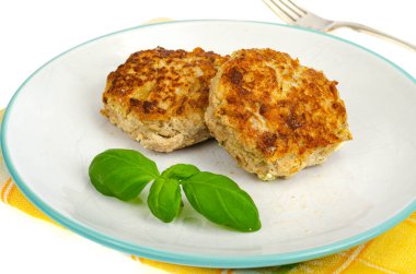 Tabakta iki pirzola var. Stüdyo Fotoğrafı