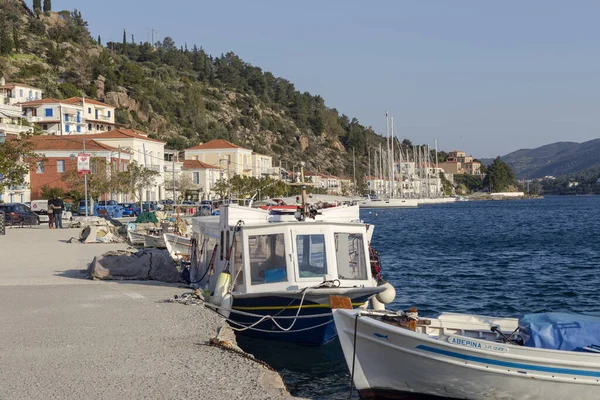 2022 Greece Magical View Embankment Yachts Island Paros Spring Sunny — стоковое фото