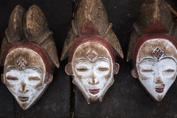 Africké Dřevěné Masky Trhu Suvenýry Namibie — Stock fotografie