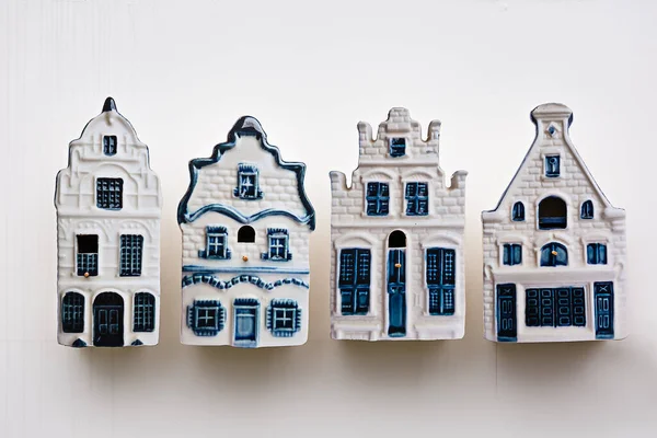 Figuras Porcelana Tradicionales Casas Holandesas Recuerdos Turísticos Los Países Bajos — Foto de Stock