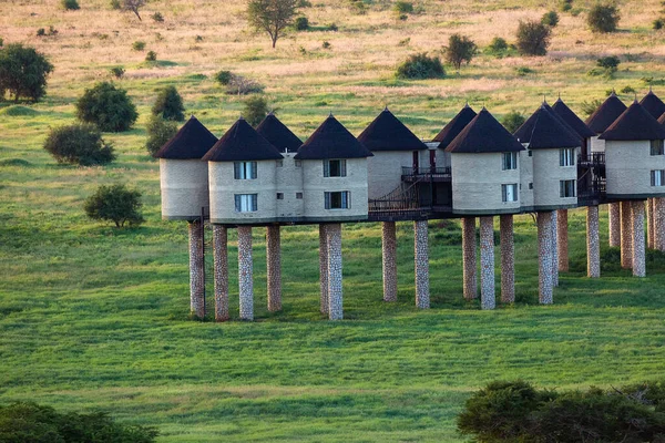 Kenia Taita Hills National Park Taita Hills Resort Lodge Bungalowy — Zdjęcie stockowe