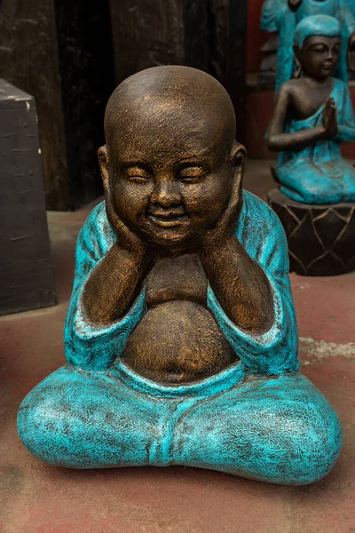 Indonezyjska Rzeźba Buddyjska Sprzedaż Ubud Bali — Zdjęcie stockowe