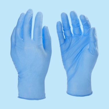 İki mavi lateks tıbbi eldiven, beyaz arka planda elleri olmadan izole edilmiş.