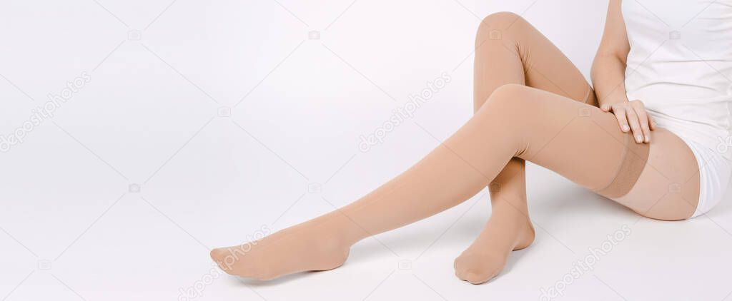 Compression Hosiery. Medical Compression stockings and tights for varicose veins and venouse therapy. Socks for man and women. Clinical compression knits. Comfort maternity tights for pregnant women