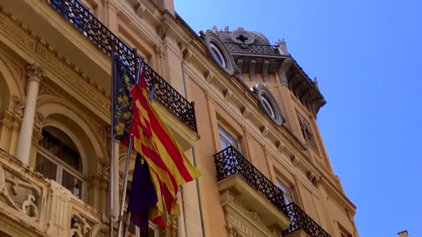 Прапор Валенсії Валенсії Історичній Будівлі Сонячний День — стокове відео