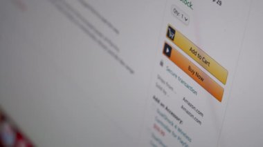 Buy Now bottonu olan bir Amazon sayfasının kapanışı.