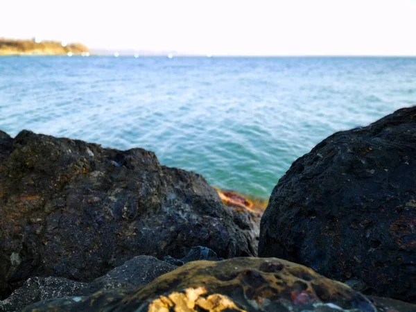Kieselsteine Meer Seidig Blaue Meereswellen Von Langer Belichtung Steine Der — Stockfoto
