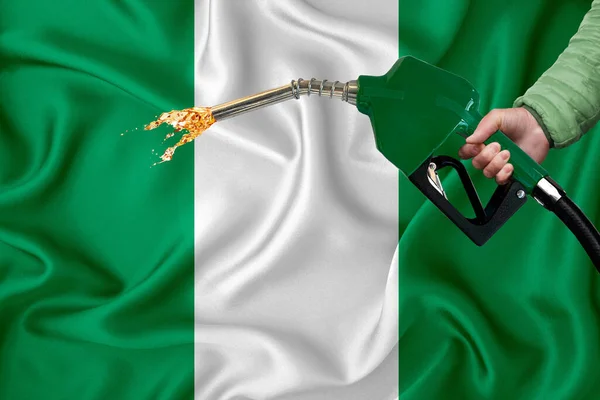 Nigeria Flag Detailní Záběr Vlnění Textury Pozadí Tryskou Palivového Čerpadla — Stock fotografie