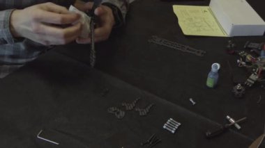 FPV kuadkopteri için karbon çerçeve montajı, 5 inç, masada siyah çerçeve, dört kiriş, inşaatçı, cıvata, fındık.