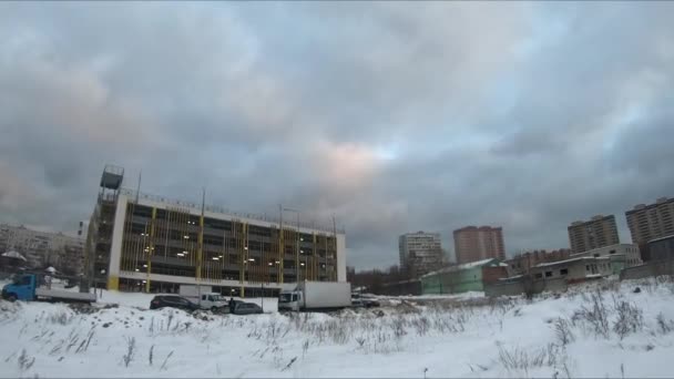 Quadcopter Testovací Lety Zima Pole Stadion Bílý Sníh Pohled Ptačí — Stock video
