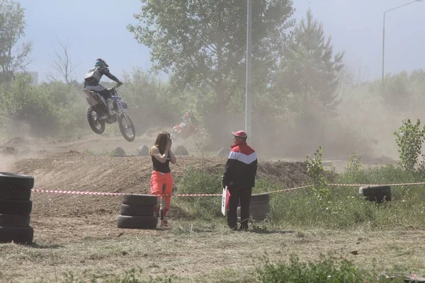 Tyumen Região Tyumen Rússia Junho 2019 Pessoas Motocicletas Competem Pelo — Fotografia de Stock