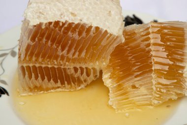 Saf bal. Orijinal organik. Lezzetli yemekler.  