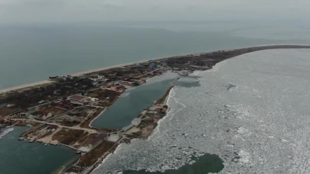 Vacker Utsikt Från Drönaren Det Frusna Azovska Havet Vinter Bilosaray — Stockvideo