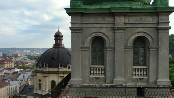 Vista Drone Antiga Igreja Bonita Lviv Ucrânia Centro Histórico Bela — Vídeo de Stock