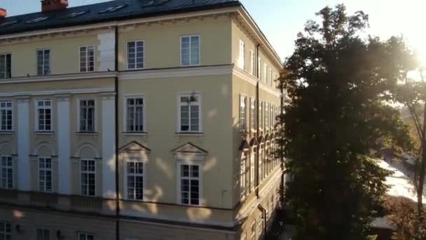 利沃夫市政厅的景观 历史中心 美丽的建筑 — 图库视频影像
