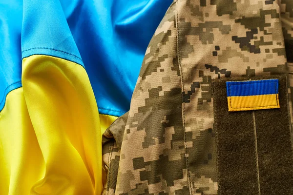 Drapeau Ukraine Uniforme Militaire Soldat Ukrainien Forces Armées Ukraine — Photo