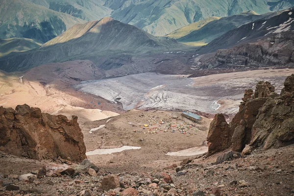 Kazbeg Base Camp View Gergeti Glacier Meteostation Kazbek Georgia Mount — Photo