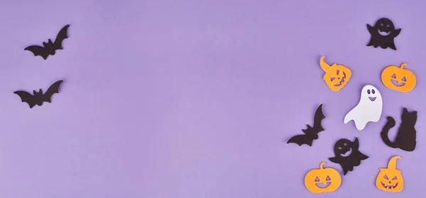 Украшения Хэллоуин Тыквы Фиолетовом Фоне Поздравительная Открытка Хэллоуин Принято Плоская — стоковое фото