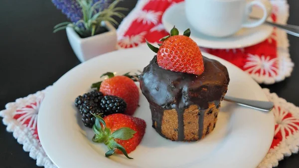 맛있고 식욕을 돋우는 케이크 — 스톡 사진