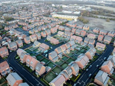 İngiliz Yerleşim Evleri İHA 'sı Yazın Mavi Gök Bölgesi Ajanı