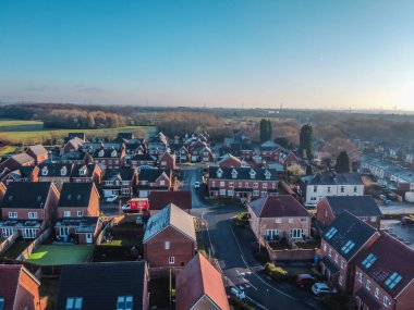 İngiliz Yerleşim Evleri İHA 'sı Yazın Mavi Gök Bölgesi Ajanı