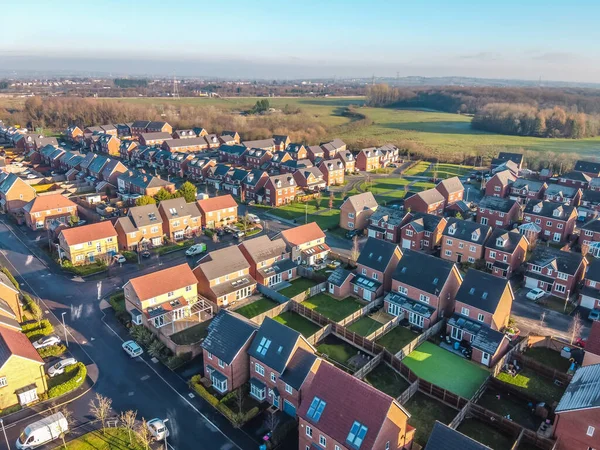 İngiliz Yerleşim Evleri İHA 'sı Yazın Mavi Gök Bölgesi Ajanı