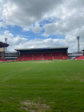Barnsley Futbol Kulübü FC