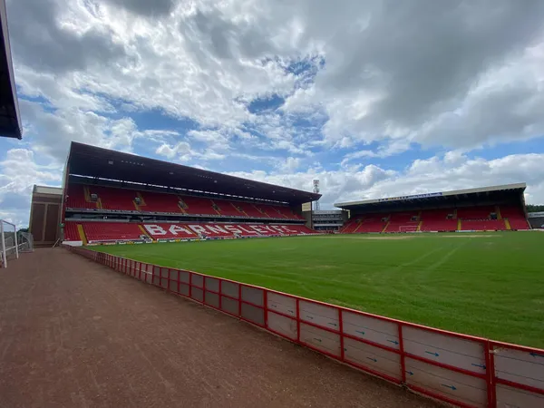 Barnsley Futbol Kulübü FC