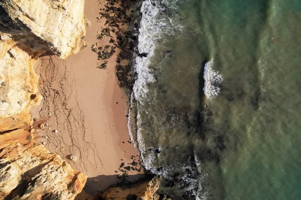 Spiaggia Onde Vista Dall Alto Sfondo Acqua Turchese Paesaggio Marino — Foto Stock