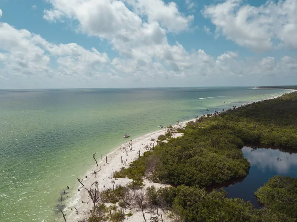 Top View Beautiful Beach Aerial Drone Shot Turquoise Sea Water — Stock Photo, Image