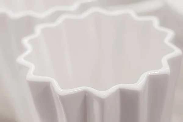 Estrela Abstrata Feita Cerâmica Branca Sobre Fundo Desfocado Forma Geométrica — Fotografia de Stock
